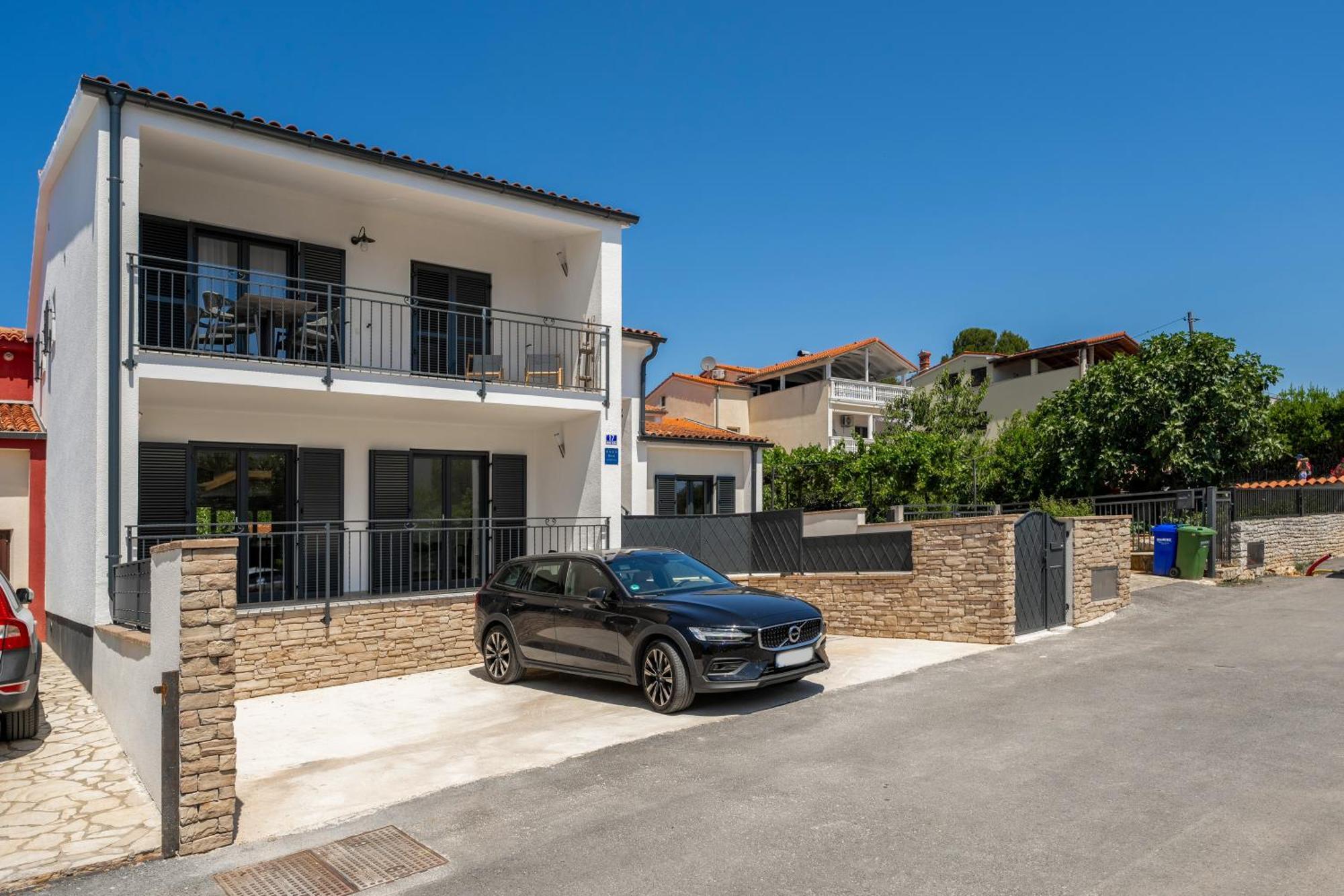 Luxury Apartments Villa San Avia Banjole Exterior photo
