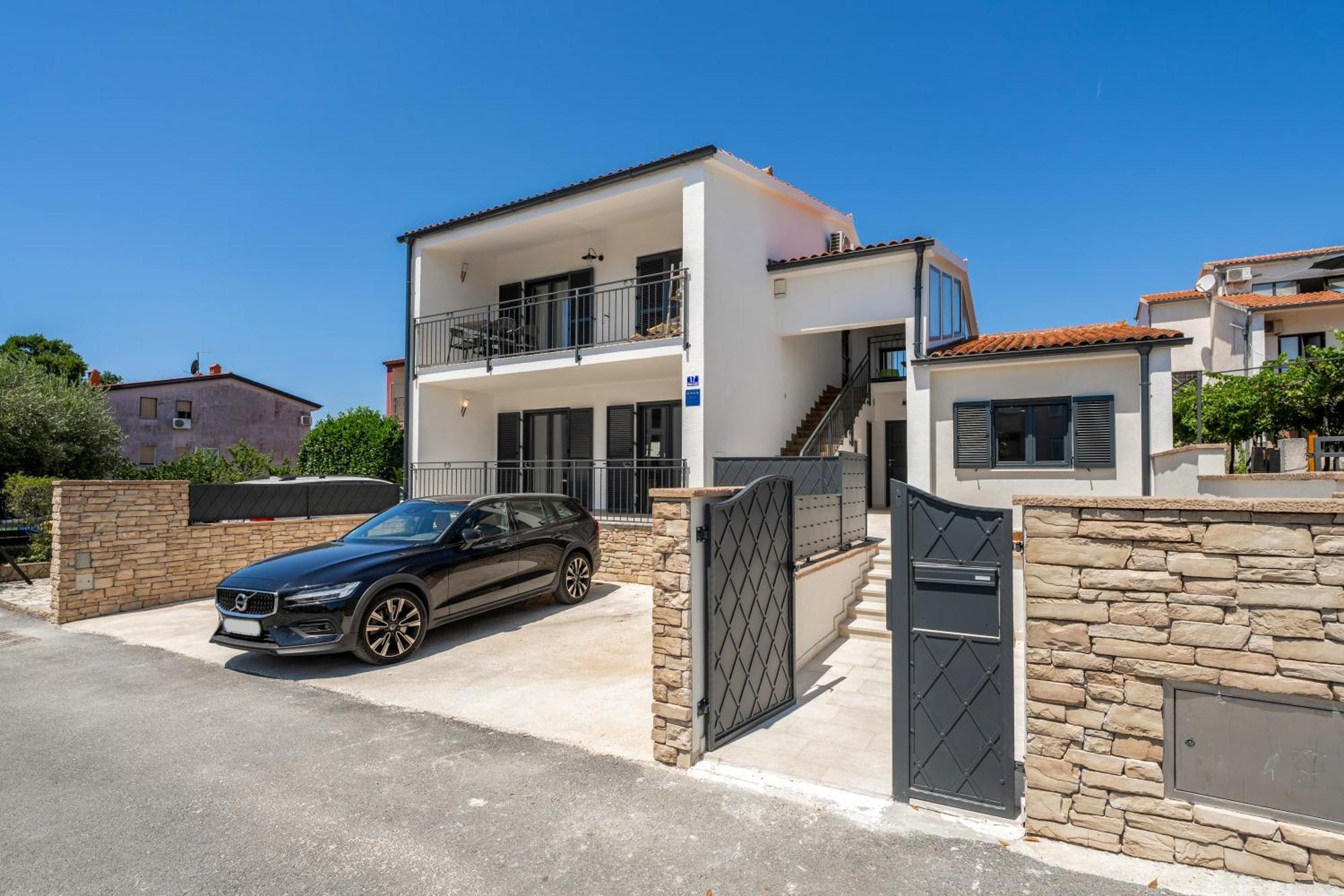 Luxury Apartments Villa San Avia Banjole Exterior photo