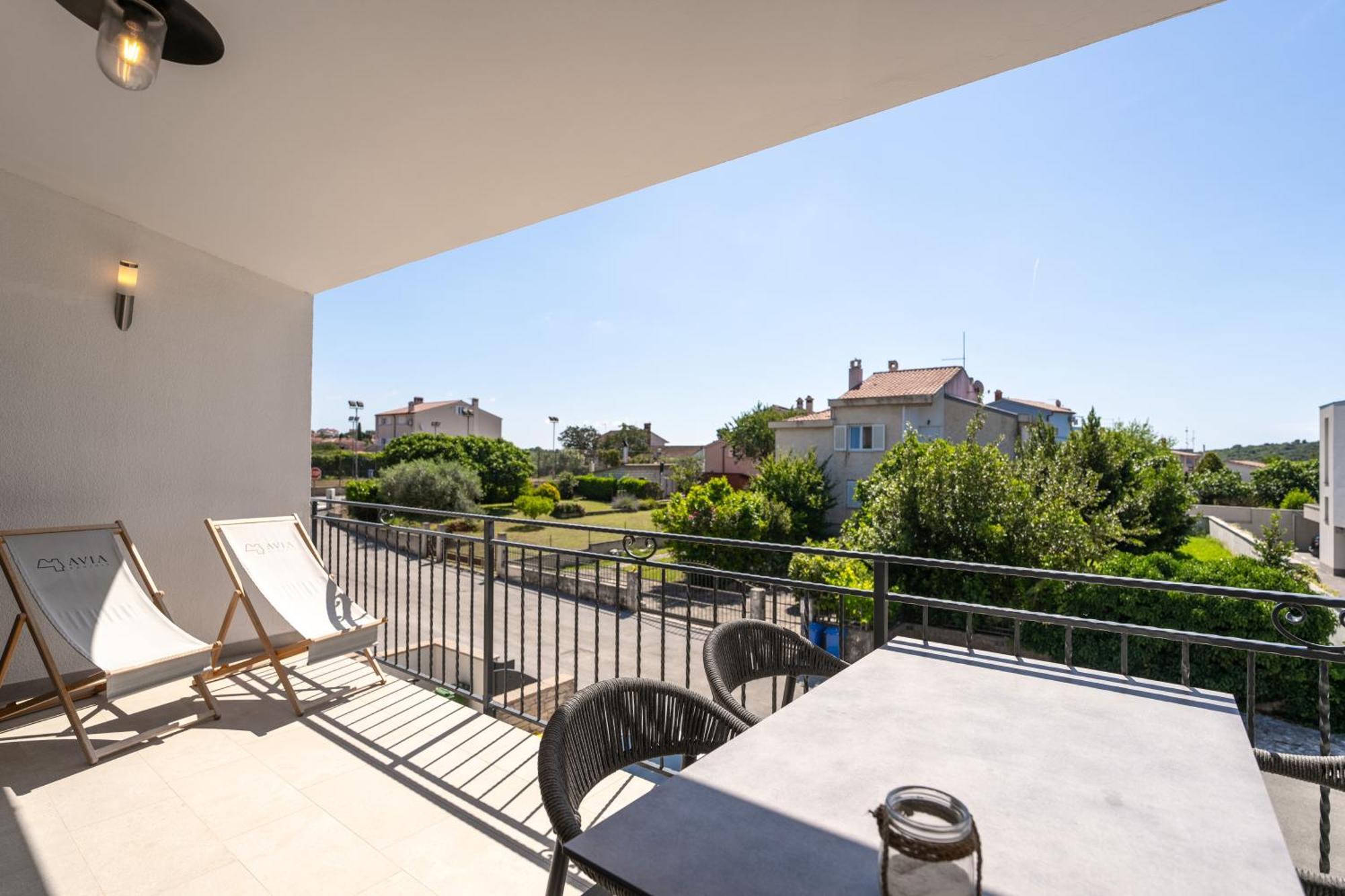 Luxury Apartments Villa San Avia Banjole Exterior photo